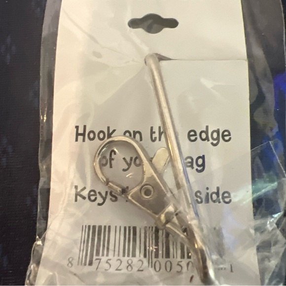 My Key Finder Route 66 Hook Your Keys On Your Purse - Picture 5 of 7